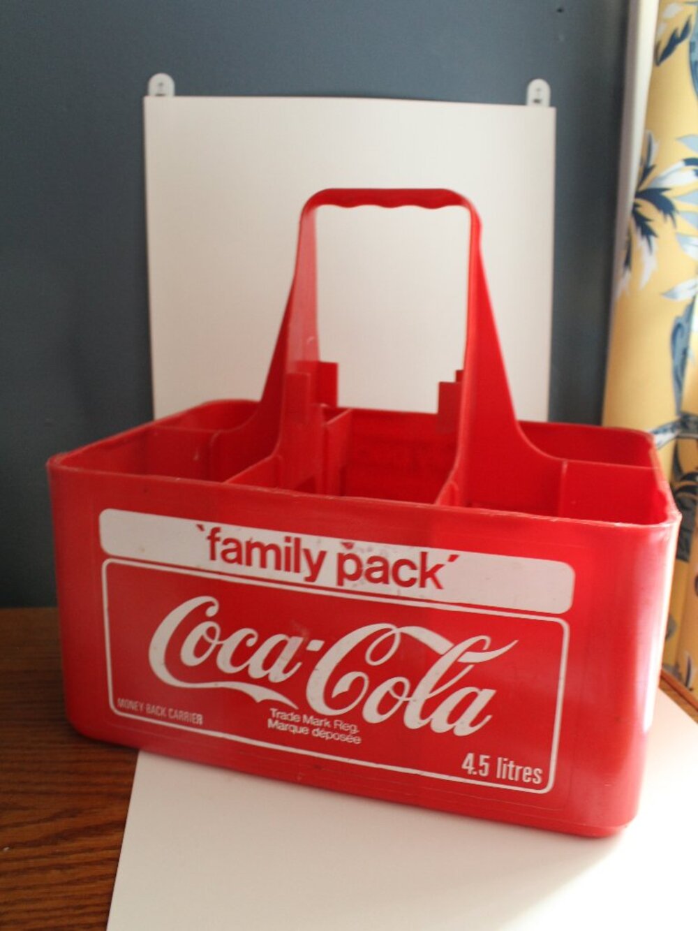 Coca Cola Family Pack Plastic Carrier 90's